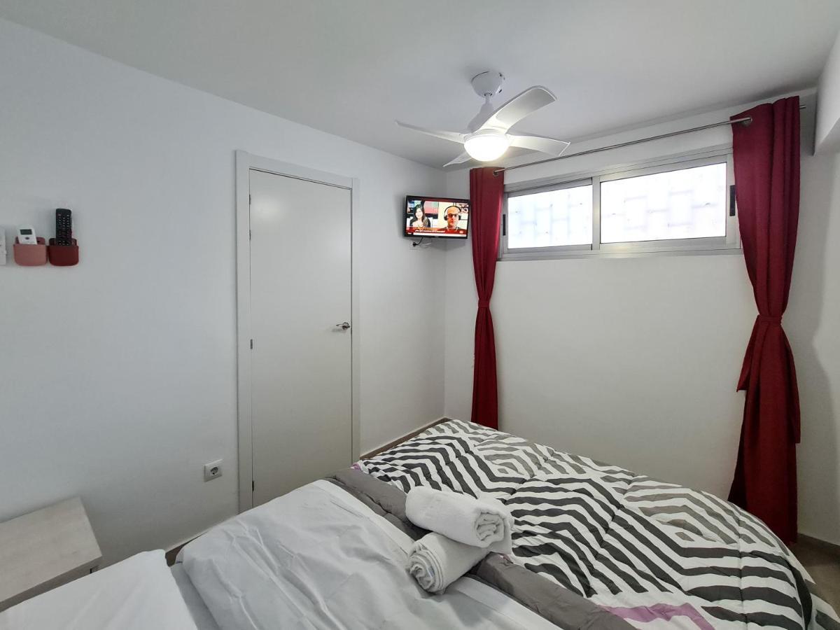 Atico Completo Jaime I Apartment Benidorm Bagian luar foto